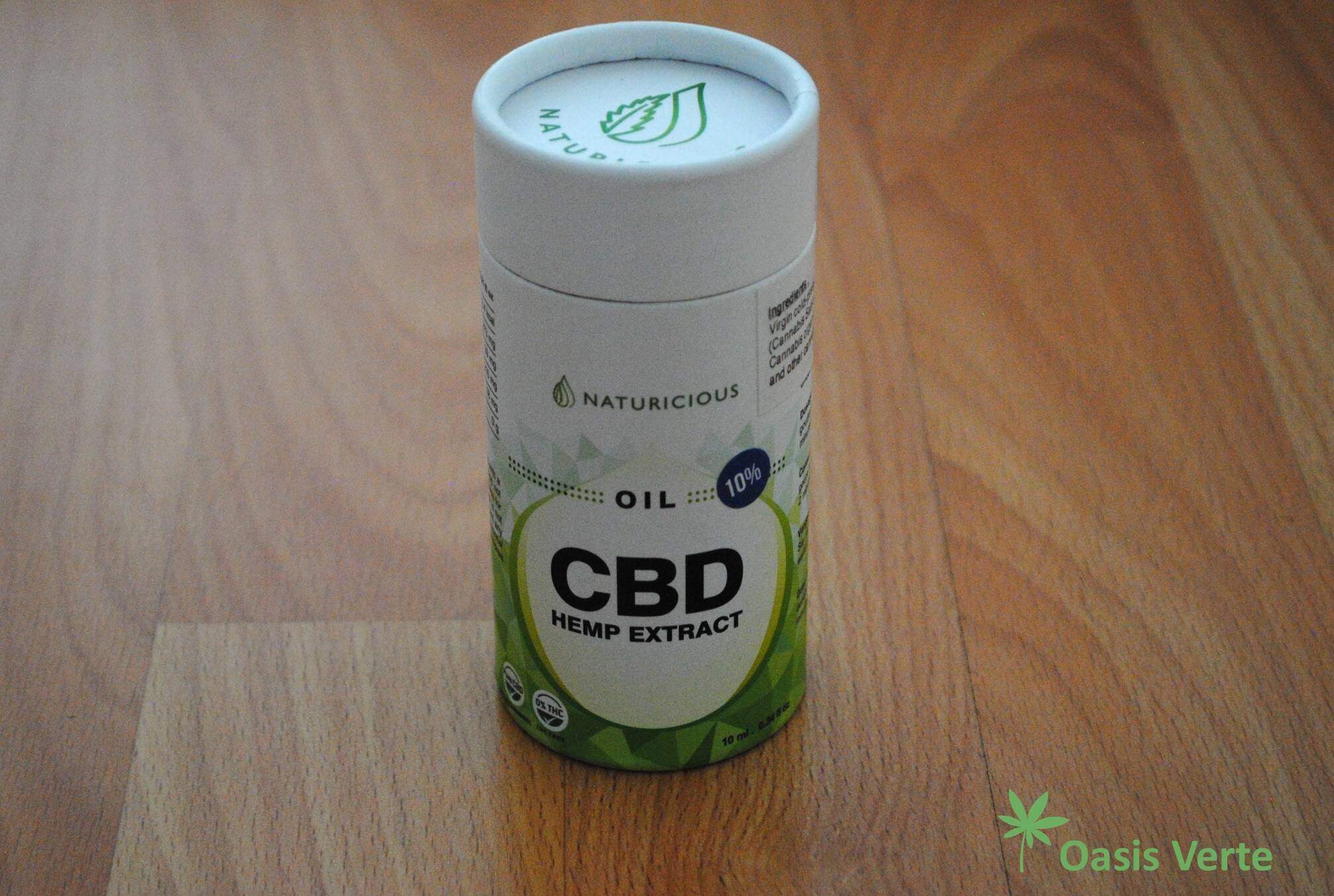 packaging emballage naturicious huile de cbd 10